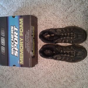 Skechers men's size 10